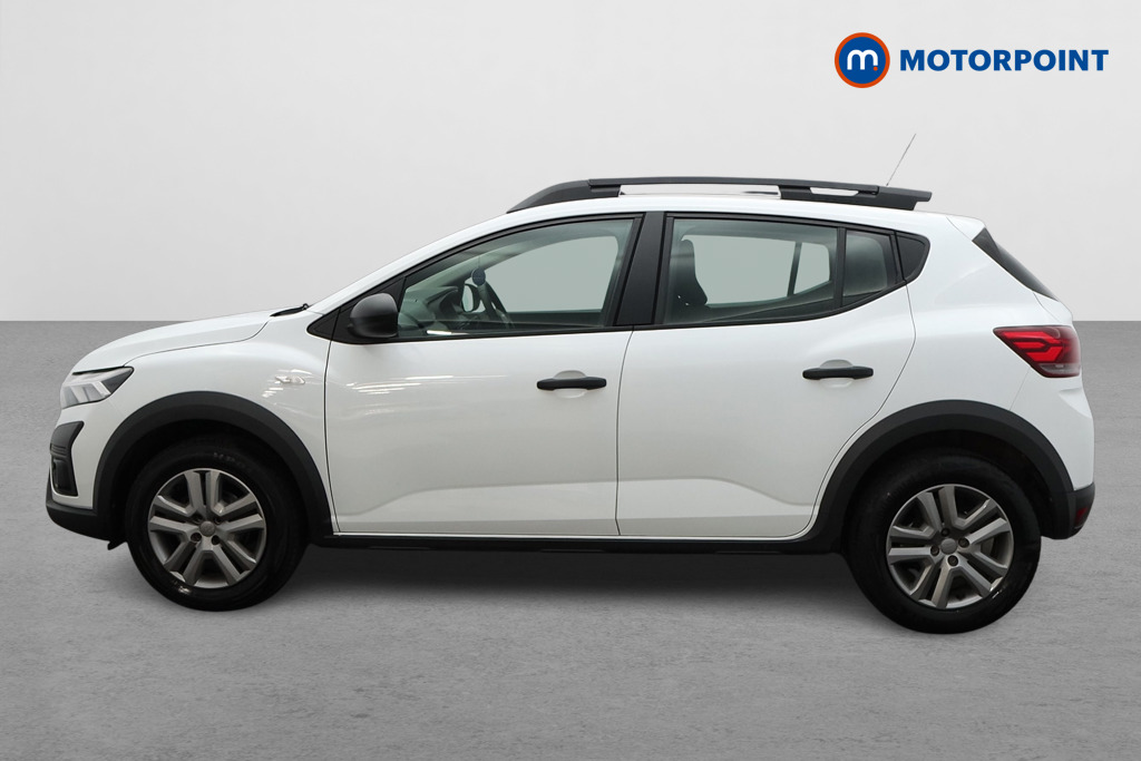 Dacia Sandero Stepway Essential Manual Petrol Hatchback - Stock Number (1562796) - Passenger side