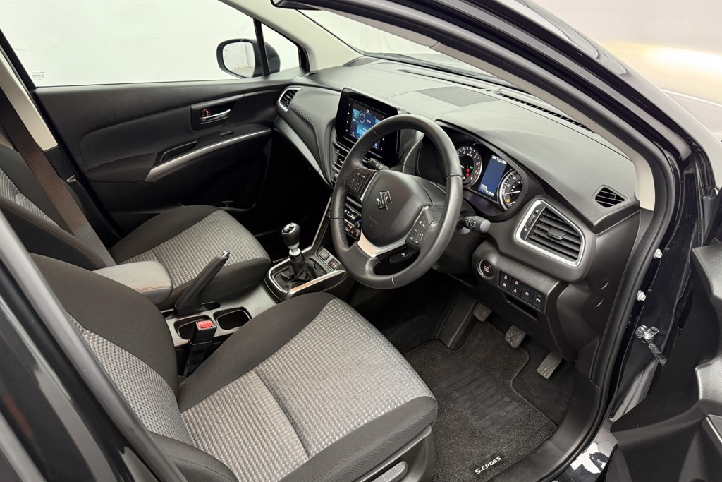 Suzuki S-Cross Motion Manual Petrol-Electric Hybrid SUV - Stock Number (1563022) - 1st supplementary image