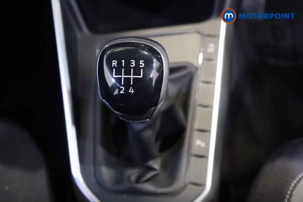 Volkswagen Polo Life Manual Petrol Hatchback - Stock Number (1563928) - 5th supplementary image