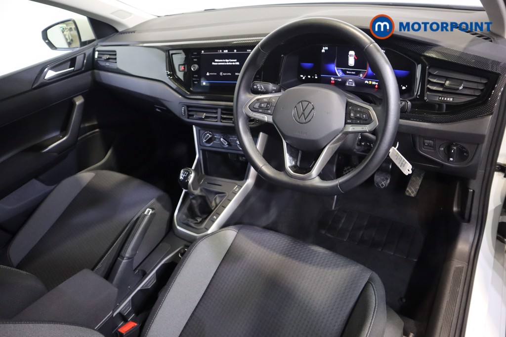 Volkswagen Polo Life Manual Petrol Hatchback - Stock Number (1563928) - 1st supplementary image