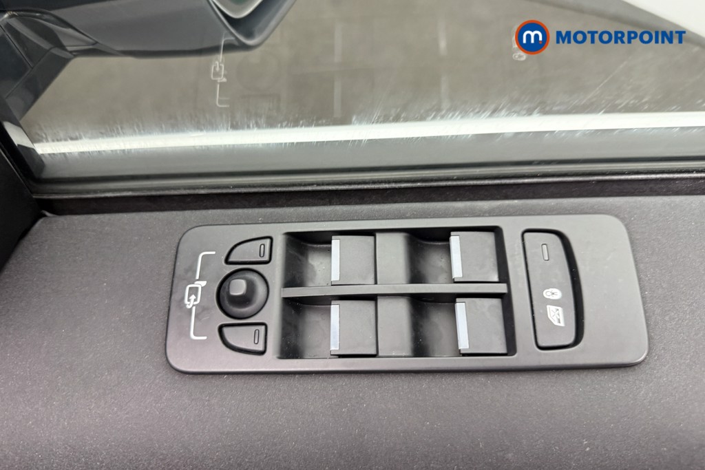 Land Rover Discovery Sport S Automatic Diesel SUV - Stock Number (1564245) - 15th supplementary image