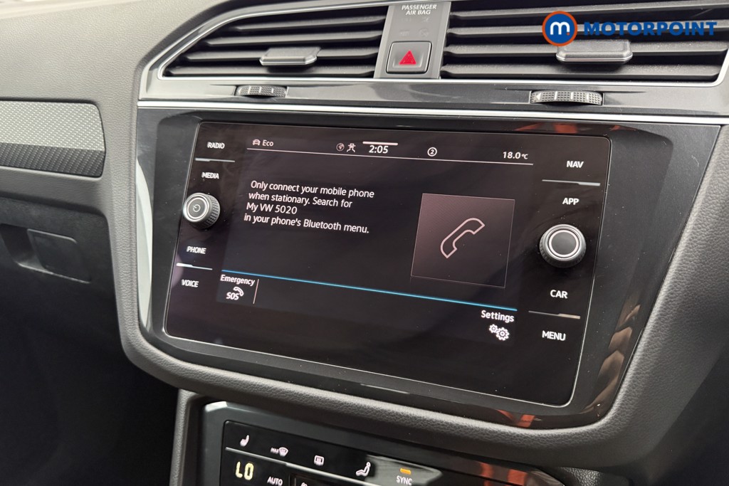 Volkswagen Tiguan R-Line Automatic Petrol SUV - Stock Number (1564946) - 8th supplementary image