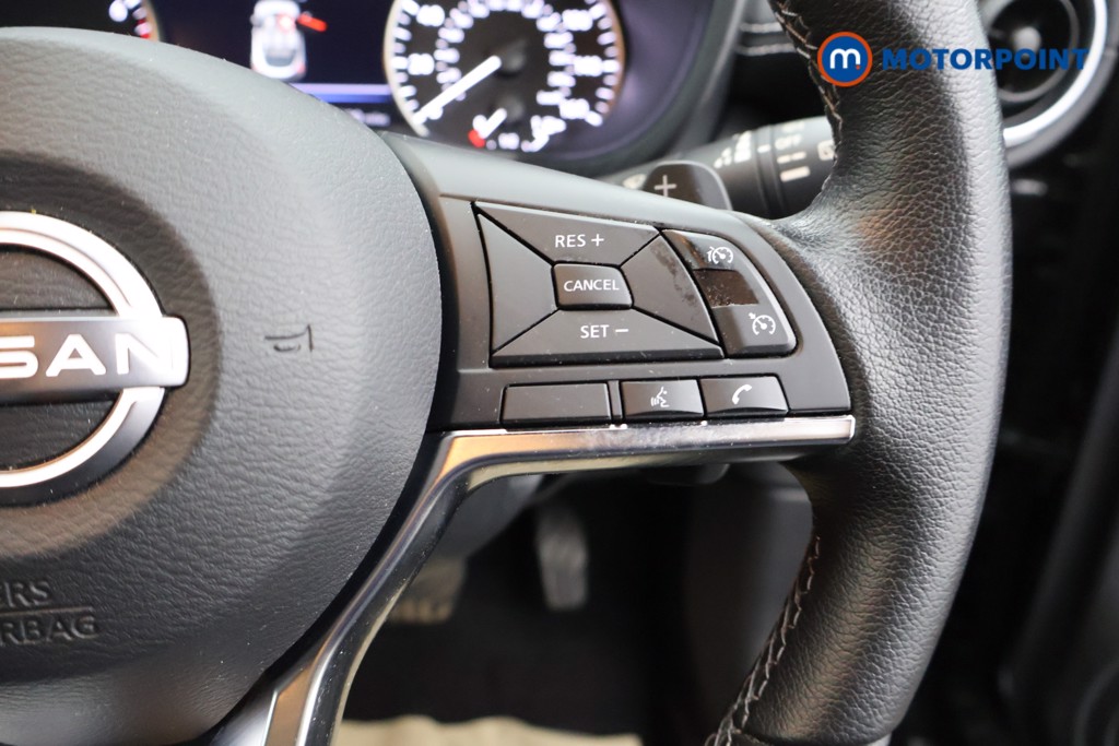 Nissan Juke N-Connecta Automatic Petrol SUV - Stock Number (1564965) - 3rd supplementary image