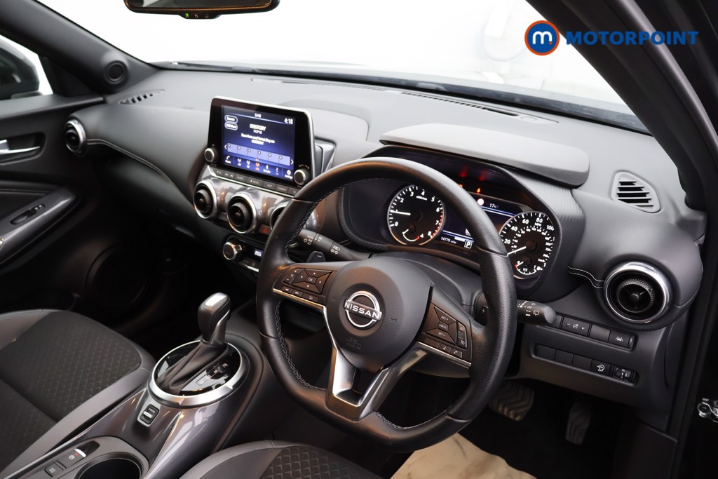 Nissan Juke N-Connecta Automatic Petrol SUV - Stock Number (1564965) - 10th supplementary image