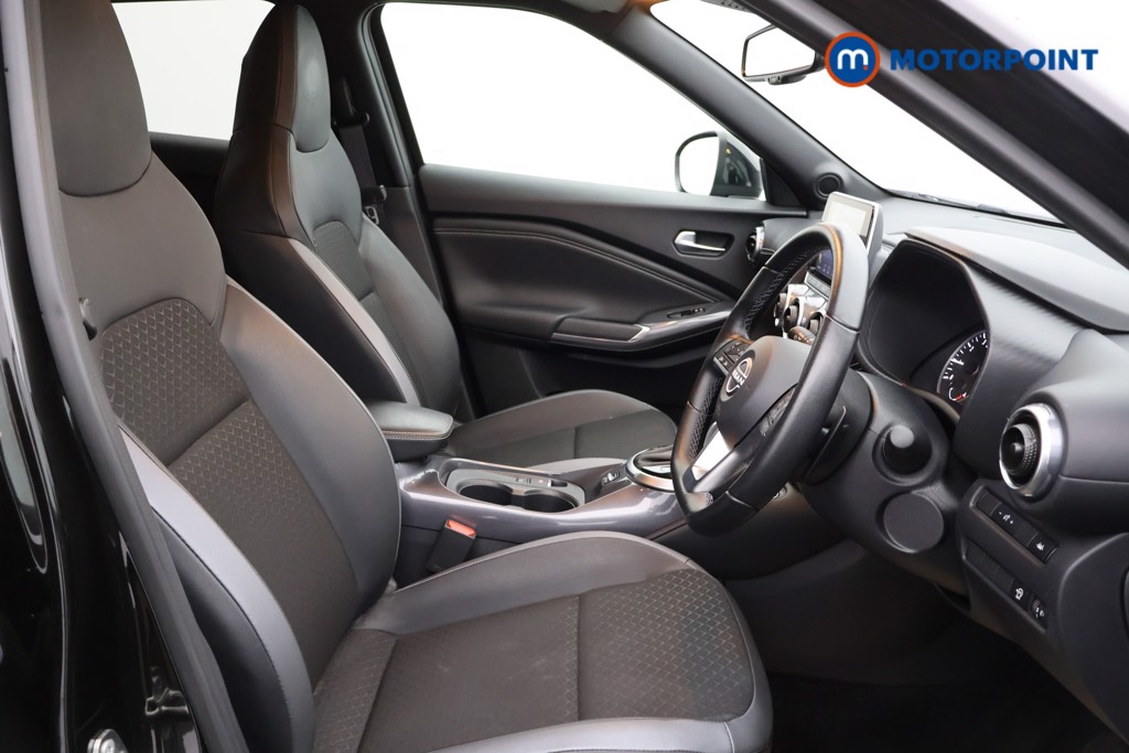 Nissan Juke N-Connecta Automatic Petrol SUV - Stock Number (1564965) - 11th supplementary image