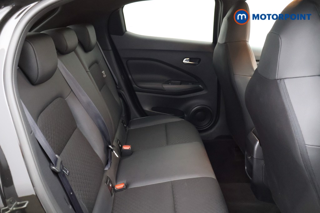 Nissan Juke N-Connecta Automatic Petrol SUV - Stock Number (1564965) - 12th supplementary image