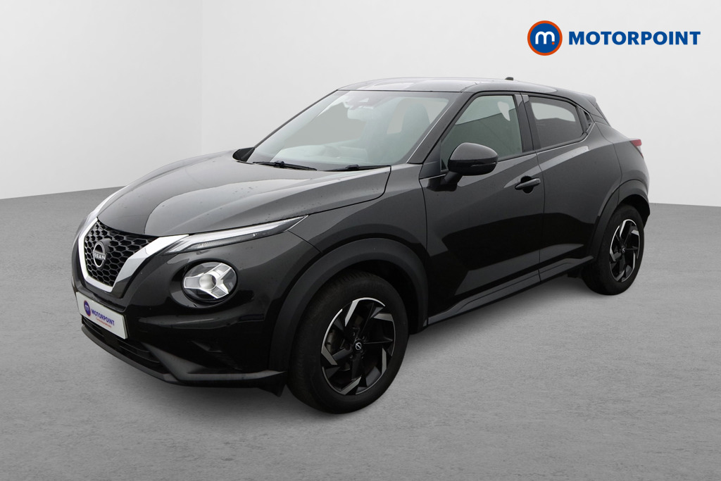 Nissan Juke N-Connecta Automatic Petrol SUV - Stock Number (1564965) - Passenger side front corner