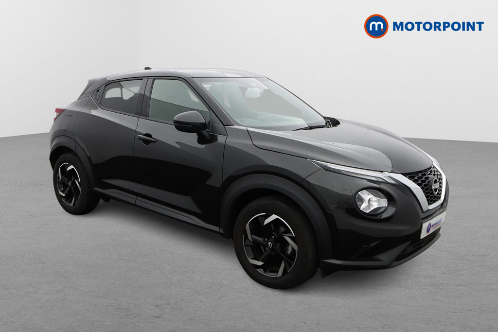 Nissan Juke N-Connecta Automatic Petrol SUV - Stock Number (1564965) - Drivers side front corner