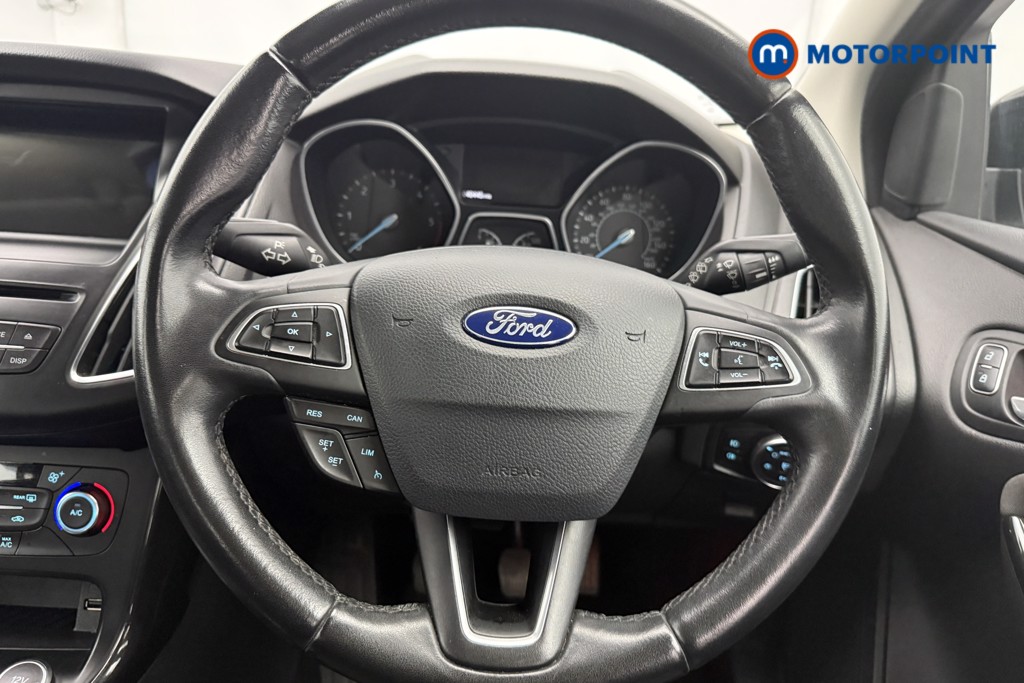 Ford Focus Titanium Manual Diesel Hatchback - Stock Number (1565051) - 5th supplementary image