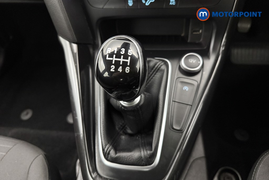 Ford Focus Titanium Manual Diesel Hatchback - Stock Number (1565051) - 7th supplementary image