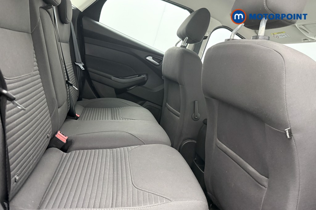 Ford Focus Titanium Manual Diesel Hatchback - Stock Number (1565051) - 9th supplementary image