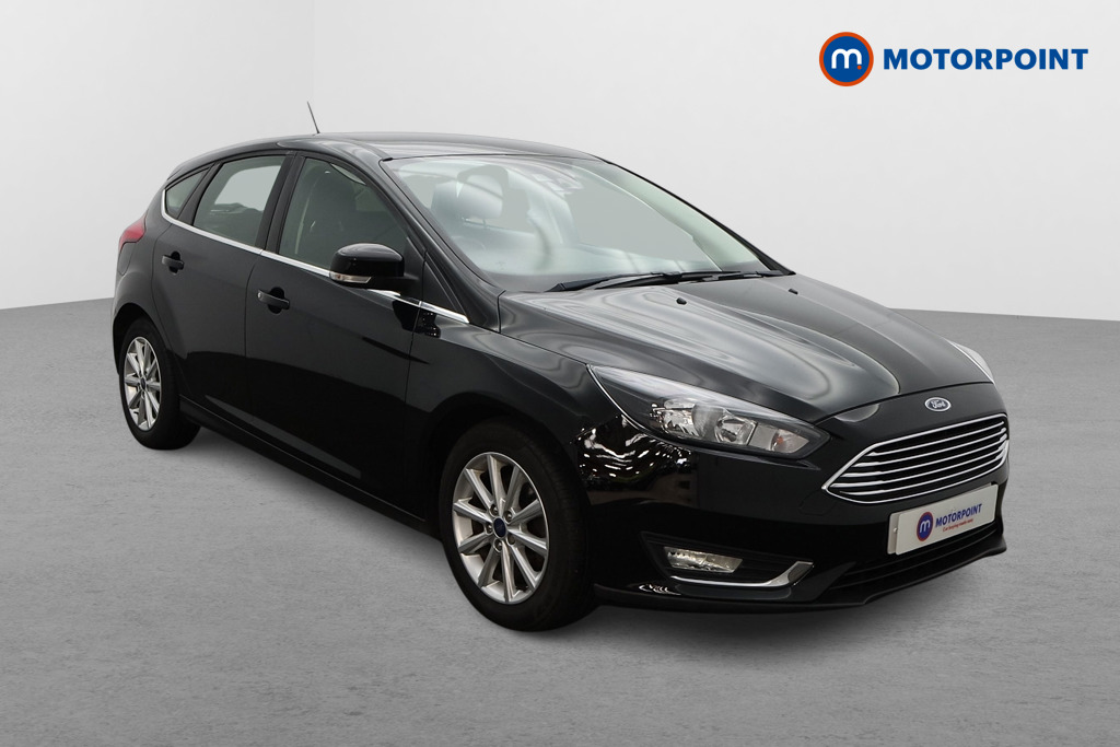 Ford Focus Titanium Manual Diesel Hatchback - Stock Number (1565051) - Drivers side front corner
