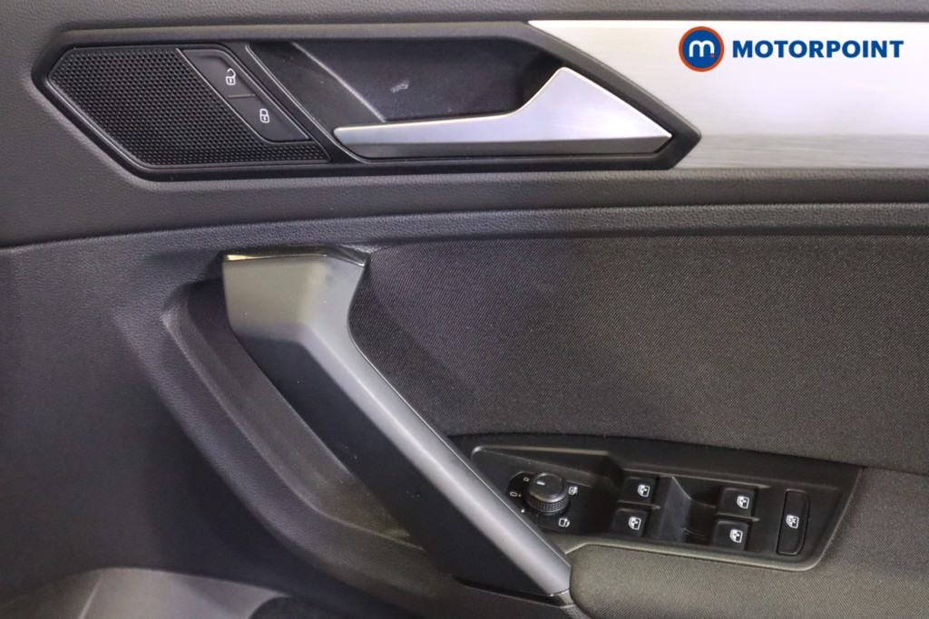 Volkswagen Tiguan Match Manual Diesel SUV - Stock Number (1565068) - 14th supplementary image