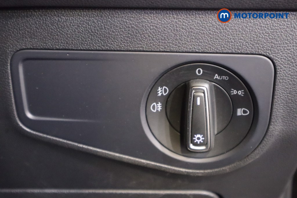 Volkswagen Tiguan Match Manual Diesel SUV - Stock Number (1565068) - 16th supplementary image