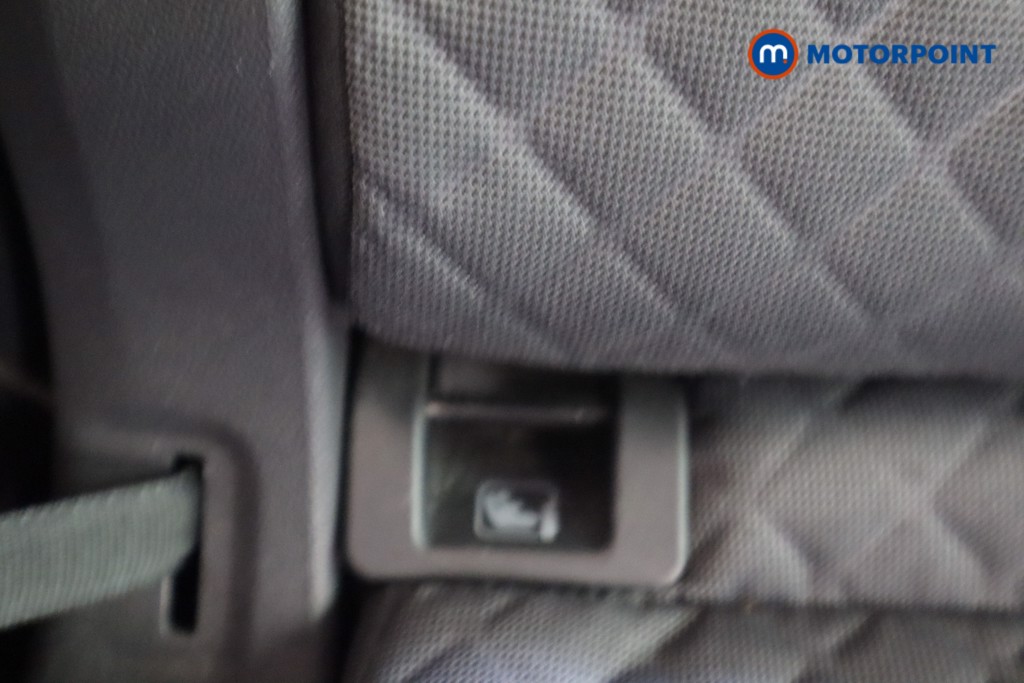 Volkswagen Tiguan Match Manual Diesel SUV - Stock Number (1565068) - 28th supplementary image
