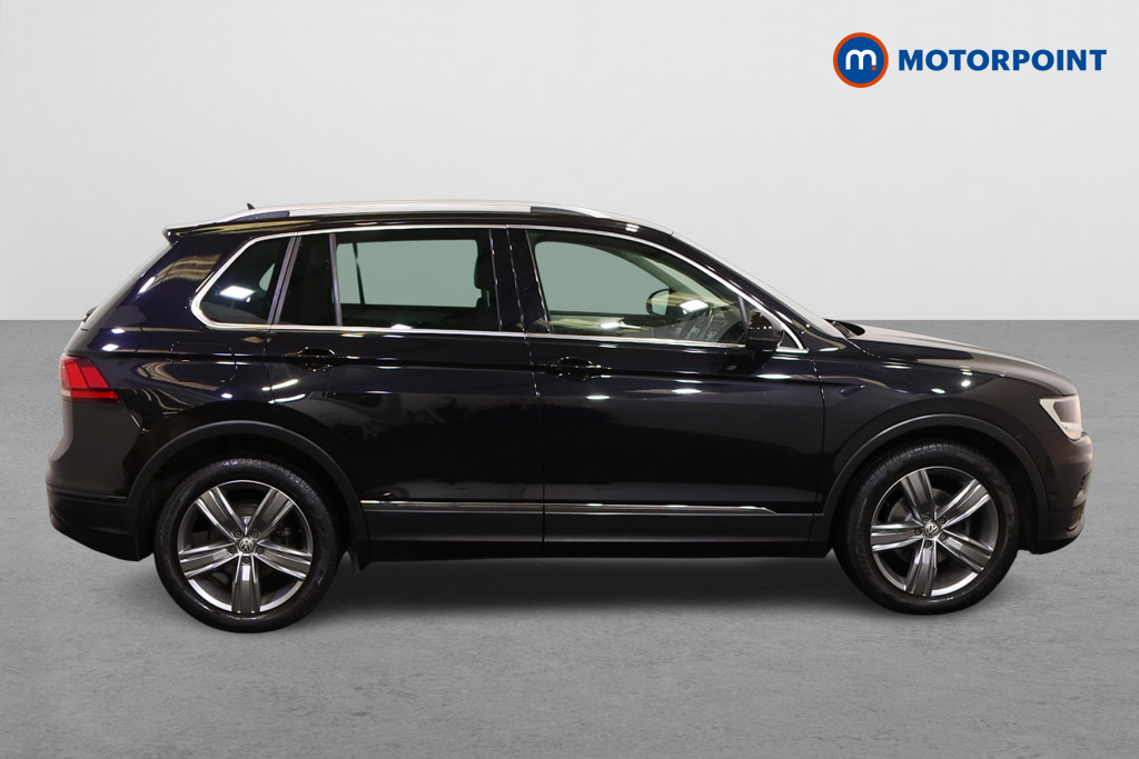 Volkswagen Tiguan Match Manual Diesel SUV - Stock Number (1565068) - Drivers side