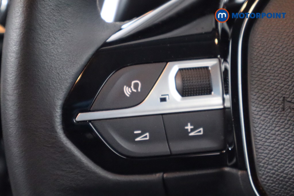 Peugeot 208 Allure Automatic Petrol-Electric Hybrid Hatchback - Stock Number (1565424) - 7th supplementary image
