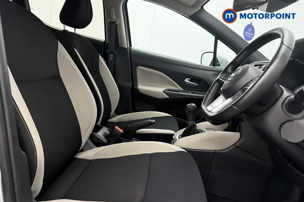 Nissan Micra Tekna Manual Petrol Hatchback - Stock Number (1565461) - 8th supplementary image