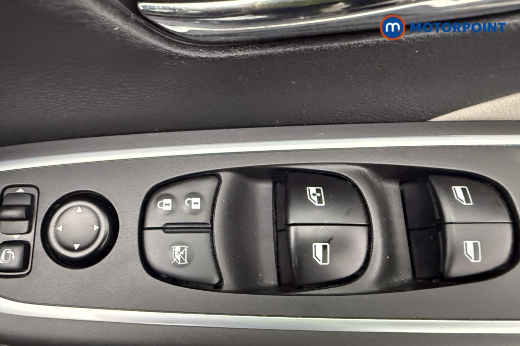 Nissan Micra Tekna Manual Petrol Hatchback - Stock Number (1565461) - 20th supplementary image