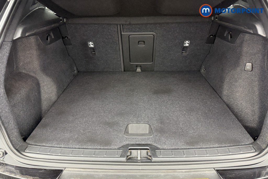 Volvo Xc40 R Design Automatic Petrol SUV - Stock Number (1565486) - 19th supplementary image