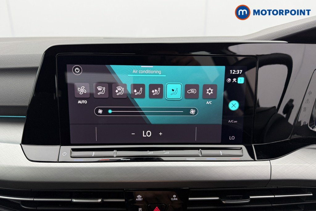 Volkswagen Golf Life Manual Petrol Hatchback - Stock Number (1565665) - 9th supplementary image