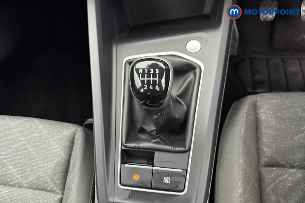 Volkswagen Golf Life Manual Petrol Hatchback - Stock Number (1565665) - 14th supplementary image