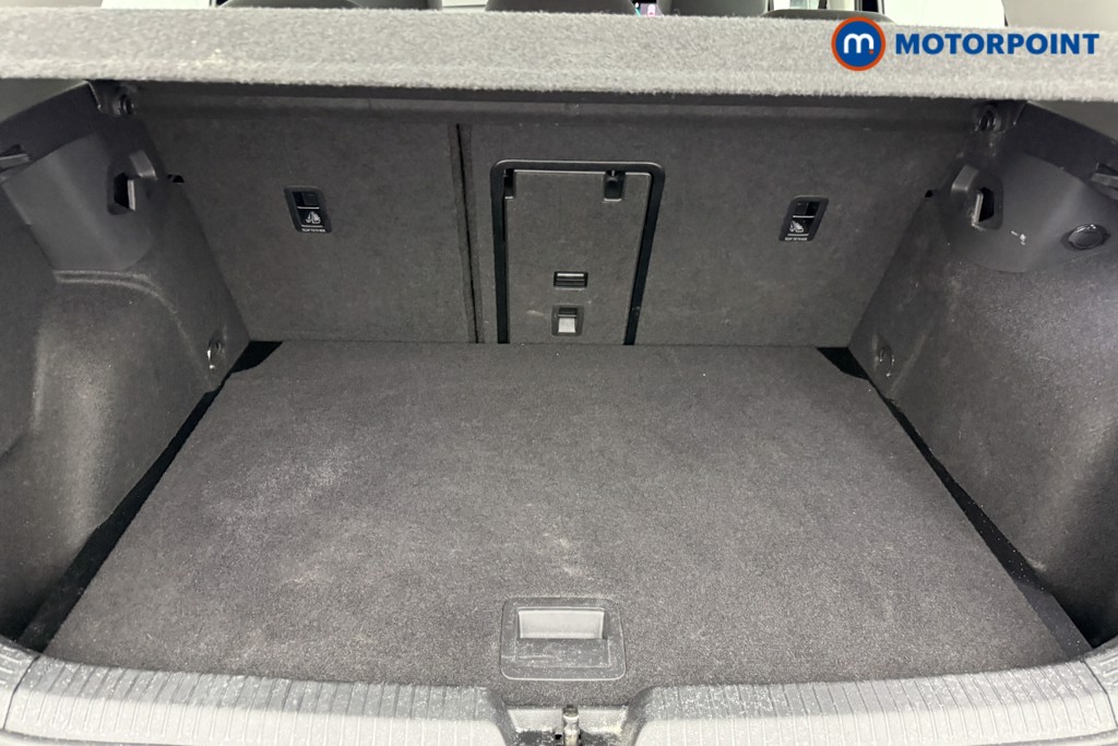 Volkswagen Golf Life Manual Petrol Hatchback - Stock Number (1565665) - 22nd supplementary image