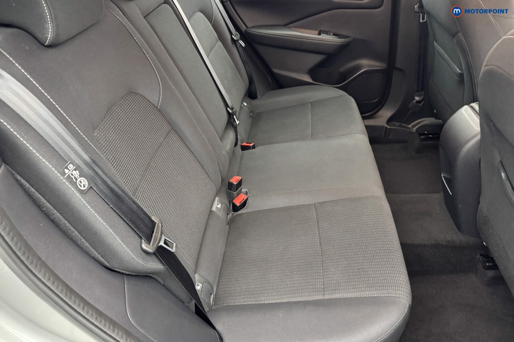 Nissan Qashqai Acenta Premium Automatic Petrol SUV - Stock Number (1566630) - 5th supplementary image