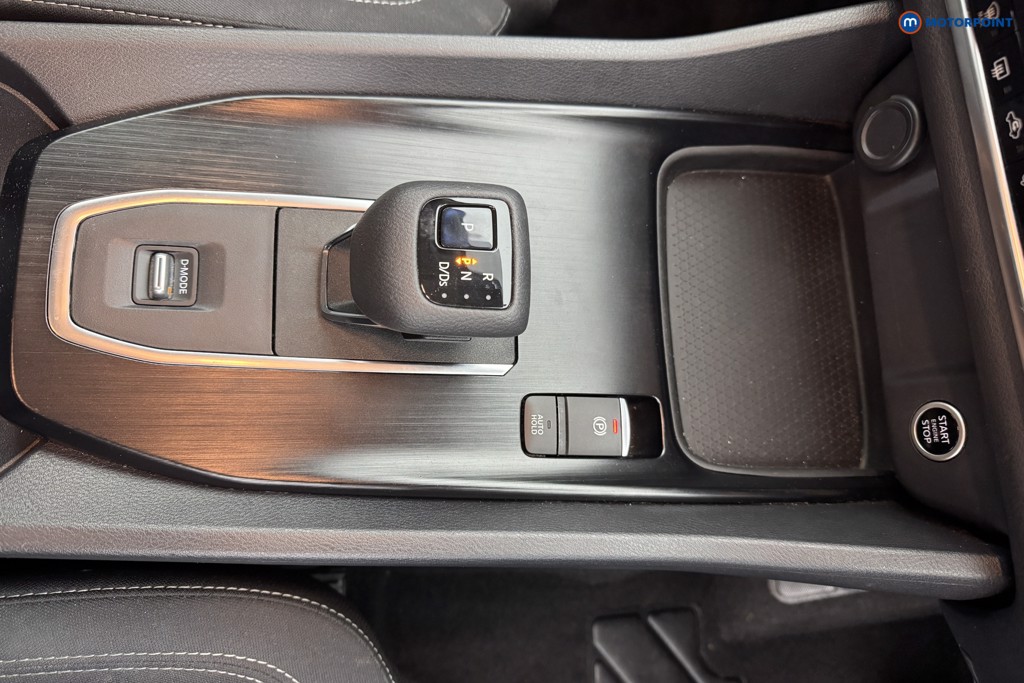 Nissan Qashqai Acenta Premium Automatic Petrol SUV - Stock Number (1566630) - 14th supplementary image