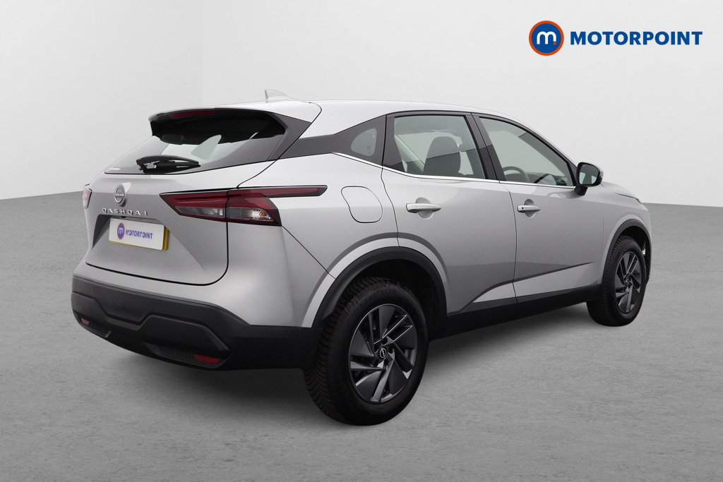 Nissan Qashqai Acenta Premium Automatic Petrol SUV - Stock Number (1566630) - Drivers side rear corner
