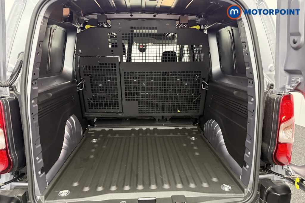 Vauxhall Combo Cargo Prime Manual Diesel Crew Bus - Stock Number (1567025) - 17th supplementary image
