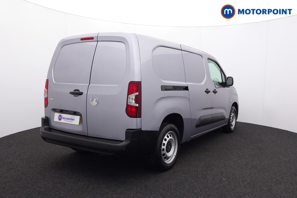 Vauxhall Combo Cargo Prime Manual Diesel Crew Bus - Stock Number (1567025) - Drivers side rear corner