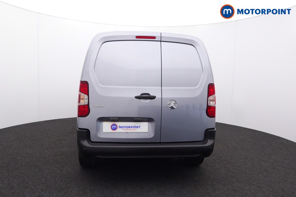 Vauxhall Combo Cargo Prime Manual Diesel Crew Bus - Stock Number (1567025) - Rear bumper