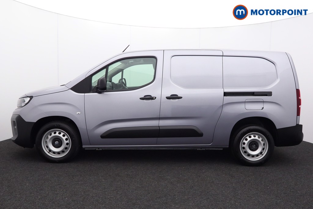 Vauxhall Combo Cargo Prime Manual Diesel Crew Bus - Stock Number (1567025) - Passenger side