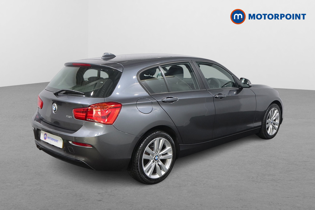 BMW 1 Series Sport Manual Petrol Hatchback - Stock Number (1567076) - Drivers side rear corner