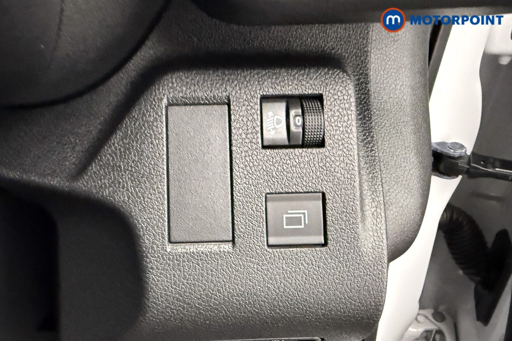 Vauxhall Combo Cargo Prime Manual Diesel Crew Bus - Stock Number (1567138) - 14th supplementary image