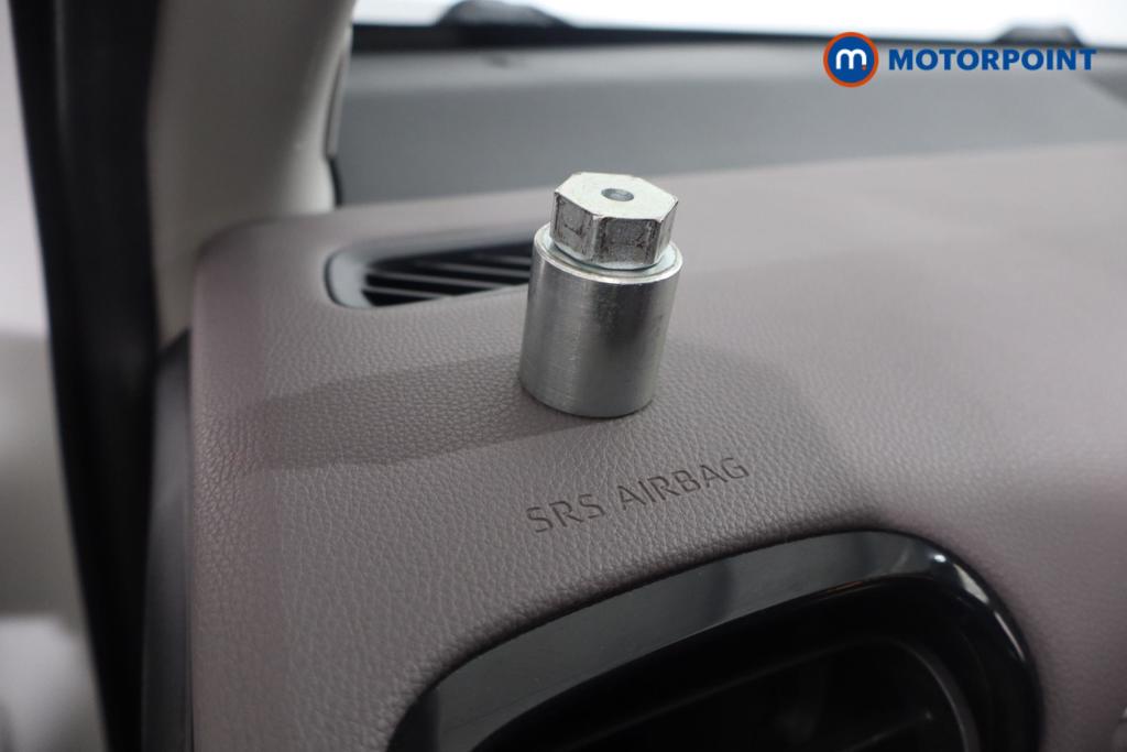 Toyota Yaris Cross Excel Automatic Petrol-Electric Hybrid Estate - Stock Number (1567885) - 15th supplementary image