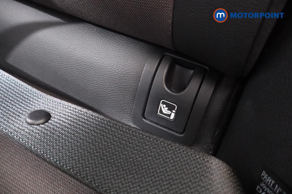 Toyota Yaris Cross Excel Automatic Petrol-Electric Hybrid Estate - Stock Number (1567885) - 17th supplementary image