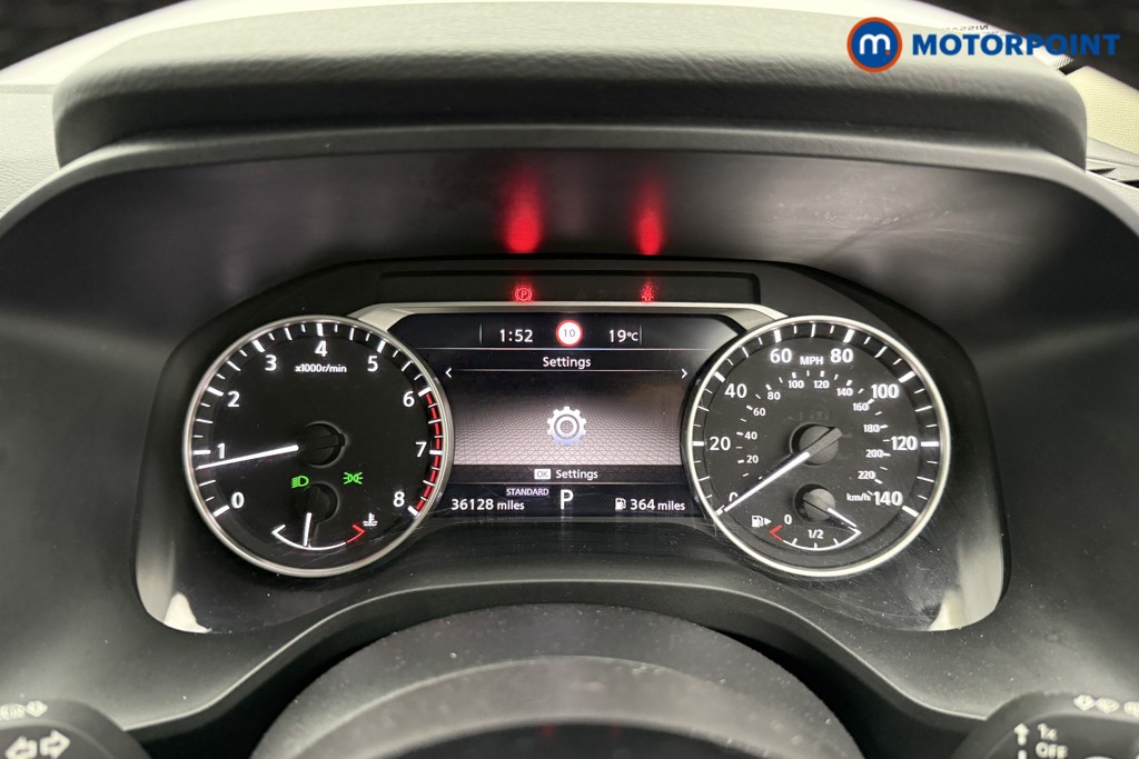 Nissan Qashqai Acenta Premium Automatic Petrol SUV - Stock Number (1568033) - 4th supplementary image