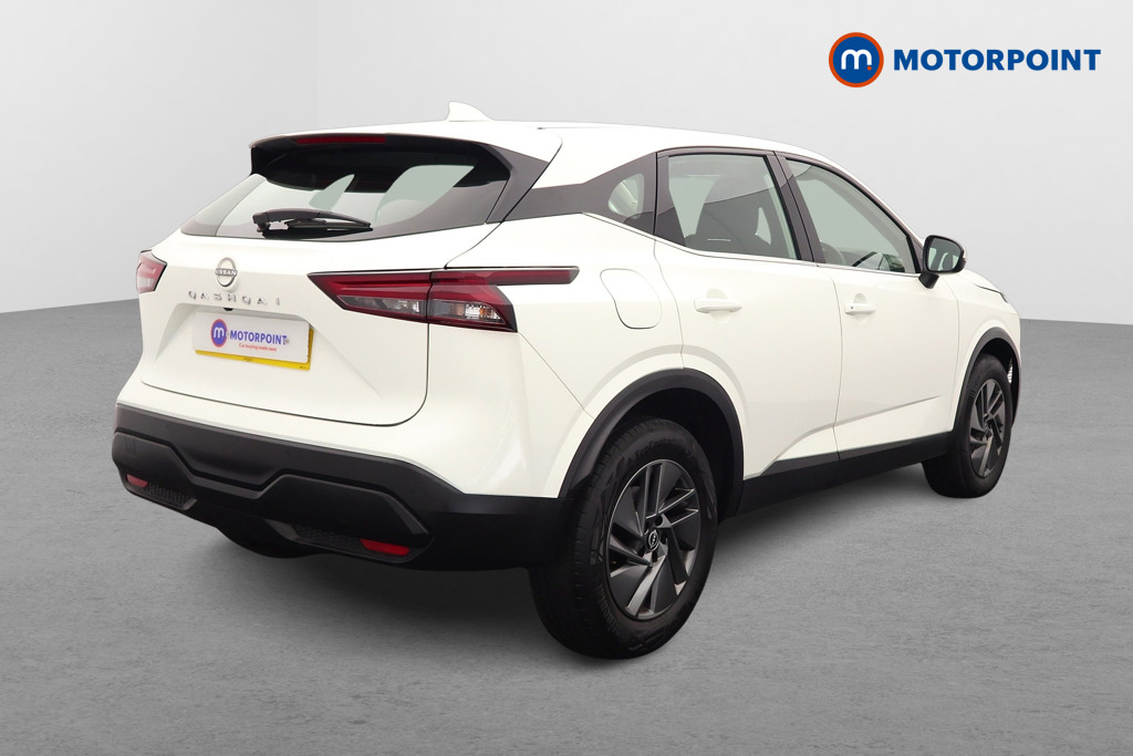 Nissan Qashqai Acenta Premium Automatic Petrol SUV - Stock Number (1568033) - Drivers side rear corner