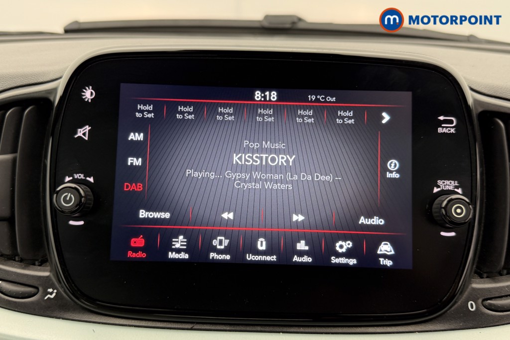 Fiat 500 Dolcevita Manual Petrol-Electric Hybrid Hatchback - Stock Number (1568171) - 5th supplementary image