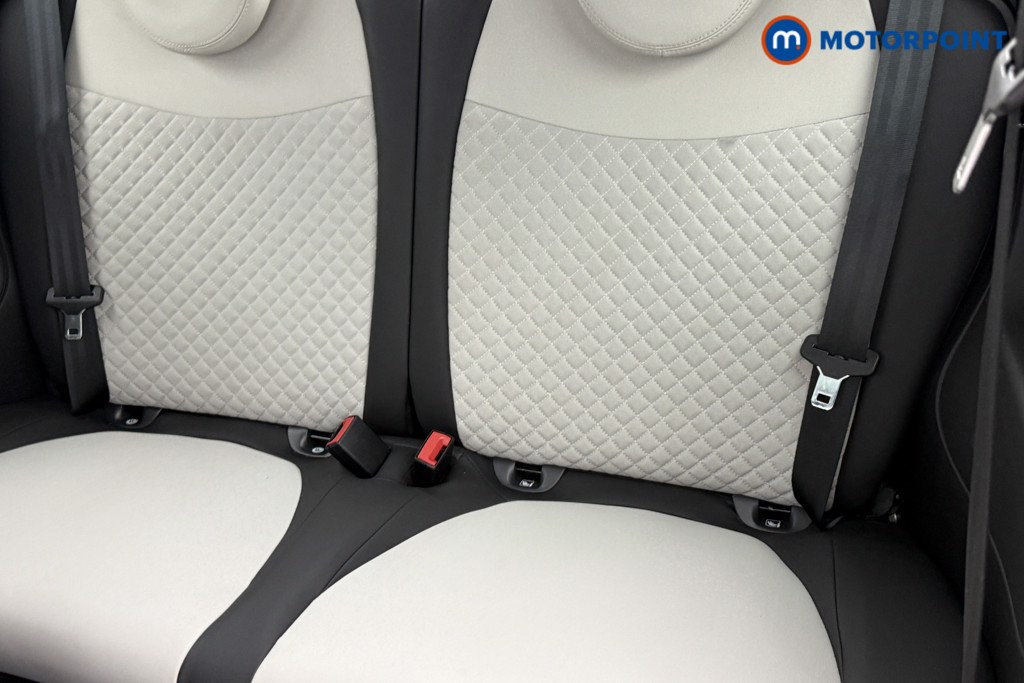 Fiat 500 Dolcevita Manual Petrol-Electric Hybrid Hatchback - Stock Number (1568171) - 18th supplementary image