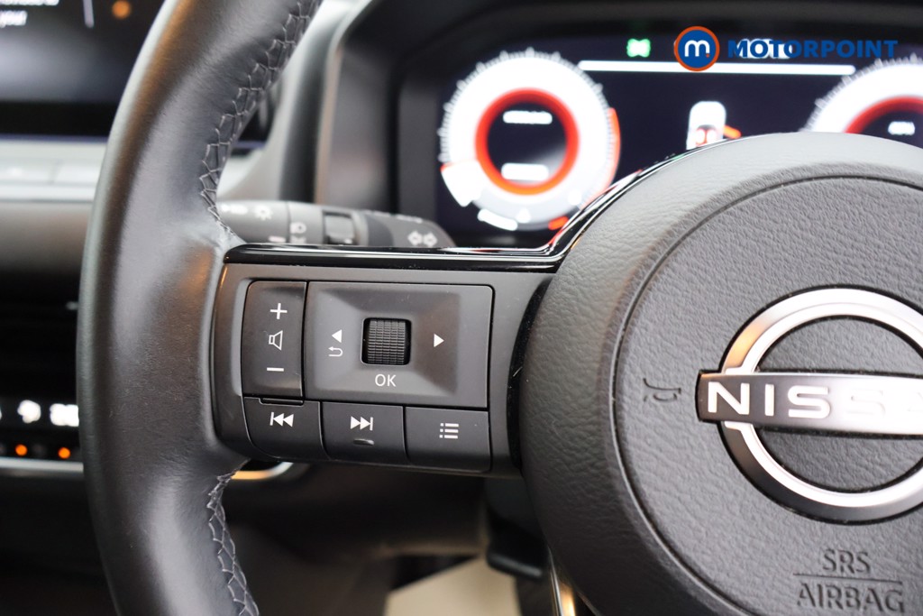 Nissan Qashqai N-Connecta Manual Petrol SUV - Stock Number (1568571) - 2nd supplementary image