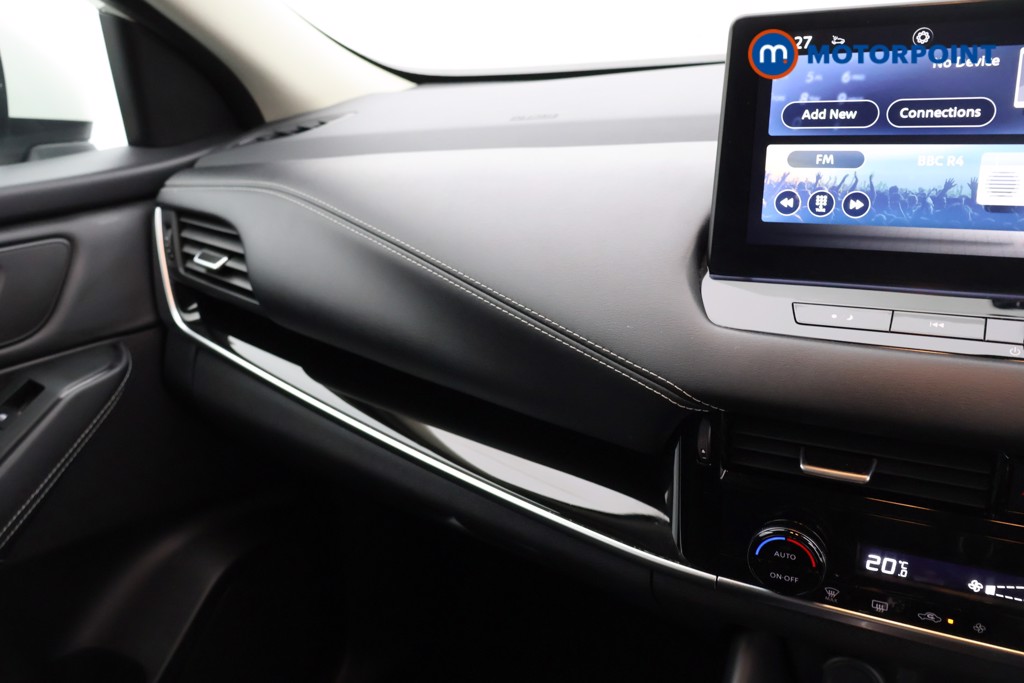 Nissan Qashqai N-Connecta Manual Petrol SUV - Stock Number (1568571) - 7th supplementary image