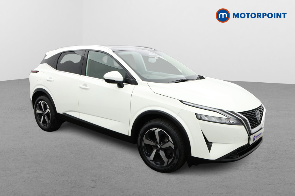 Nissan Qashqai N-Connecta Manual Petrol SUV - Stock Number (1568571) - Drivers side front corner