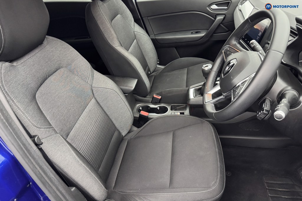 Renault Captur Iconic Manual Petrol SUV - Stock Number (1568592) - 5th supplementary image