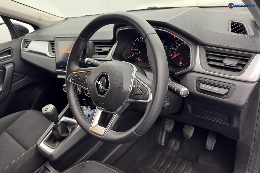 Renault Captur Iconic Manual Petrol SUV - Stock Number (1568592) - 7th supplementary image