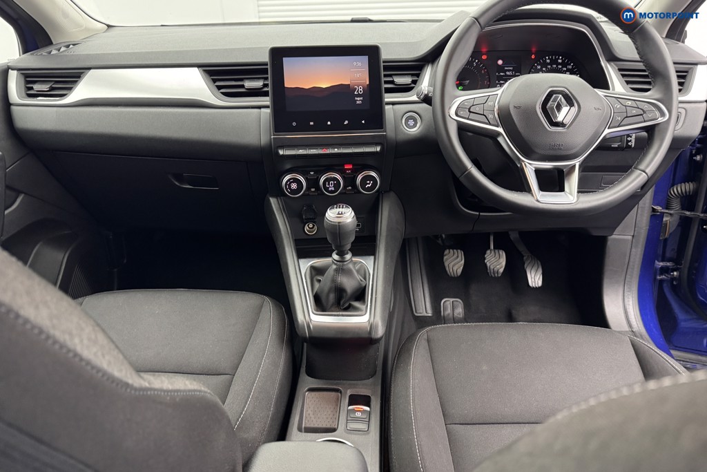Renault Captur Iconic Manual Petrol SUV - Stock Number (1568592) - 11th supplementary image