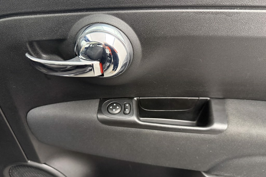 Fiat 500 1.0 Mild Hybrid 3Dr Manual Petrol-Electric Hybrid Hatchback - Stock Number (1568630) - 17th supplementary image