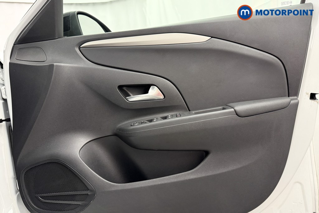 Vauxhall Corsa Design Manual Petrol Hatchback - Stock Number (1569436) - 14th supplementary image